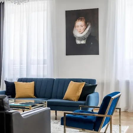 Apartament Historic Elegant *
