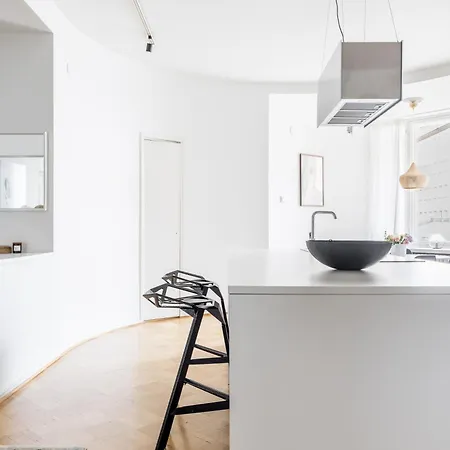 Apartament Historic Elegant *